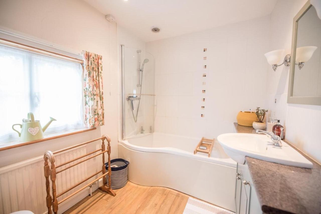 46 Ivy Cottage, Easton ウッドブリッジ エクステリア 写真